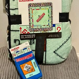 Monopoly Faux Fur Throw Blanket - Green